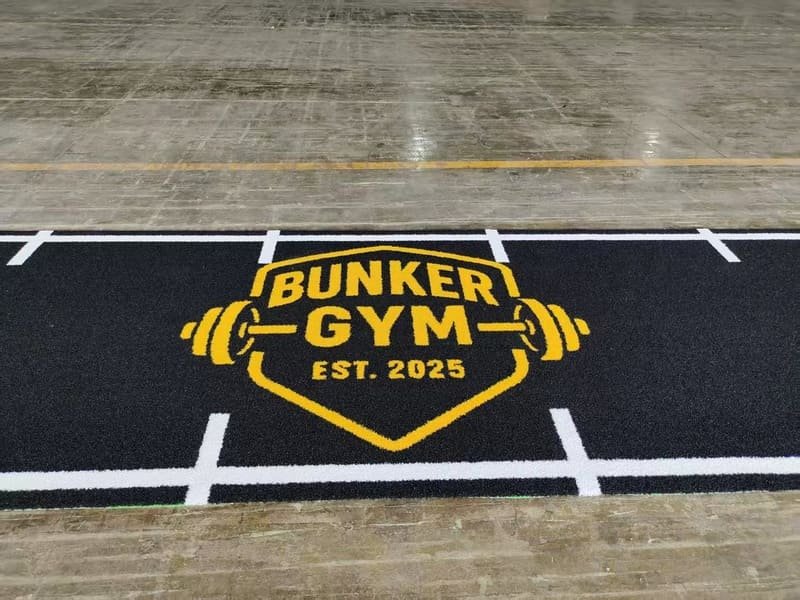 équipement pour le nettoyage des pelouses de gymnase